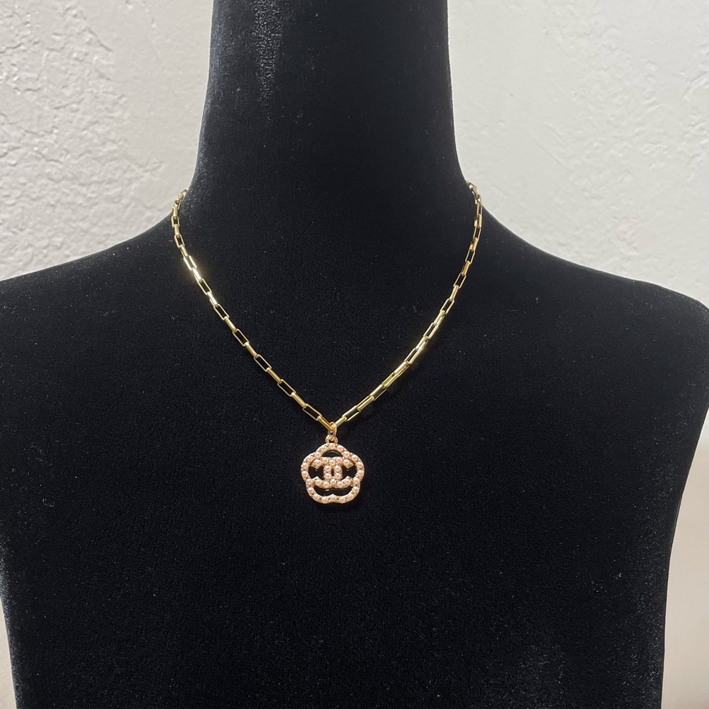 Sold CHANEL Hardware - Picture 12 of 12